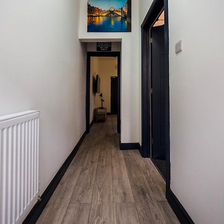 Chatham Lodge Cosy Large Double Room 1 Stoke-on-Trent Esterno foto